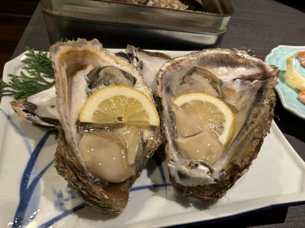鳥羽市の天びん屋 生牡蠣